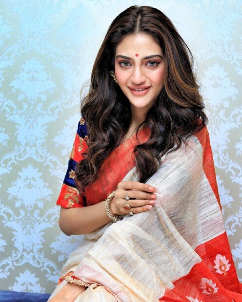 মাঝে মধ্যেই নানান ছবি ও ভিডিও পোস্ট করতে দেখা যায় তাঁকে। photo source Instagram 