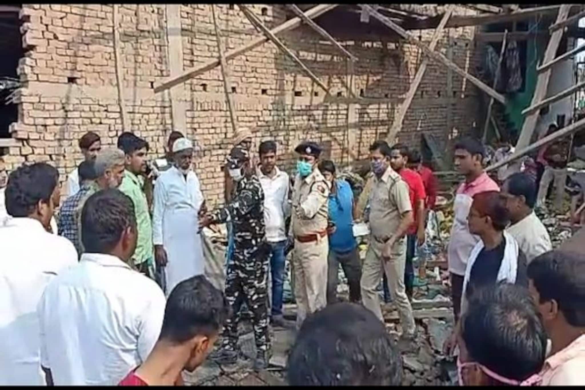 সুজাপুরে বিস্ফোরণের তীব্রতা ভাবাচ্ছে তদন্তকারীদের, ফরেনসিক রিপোর্টের অপেক্ষা