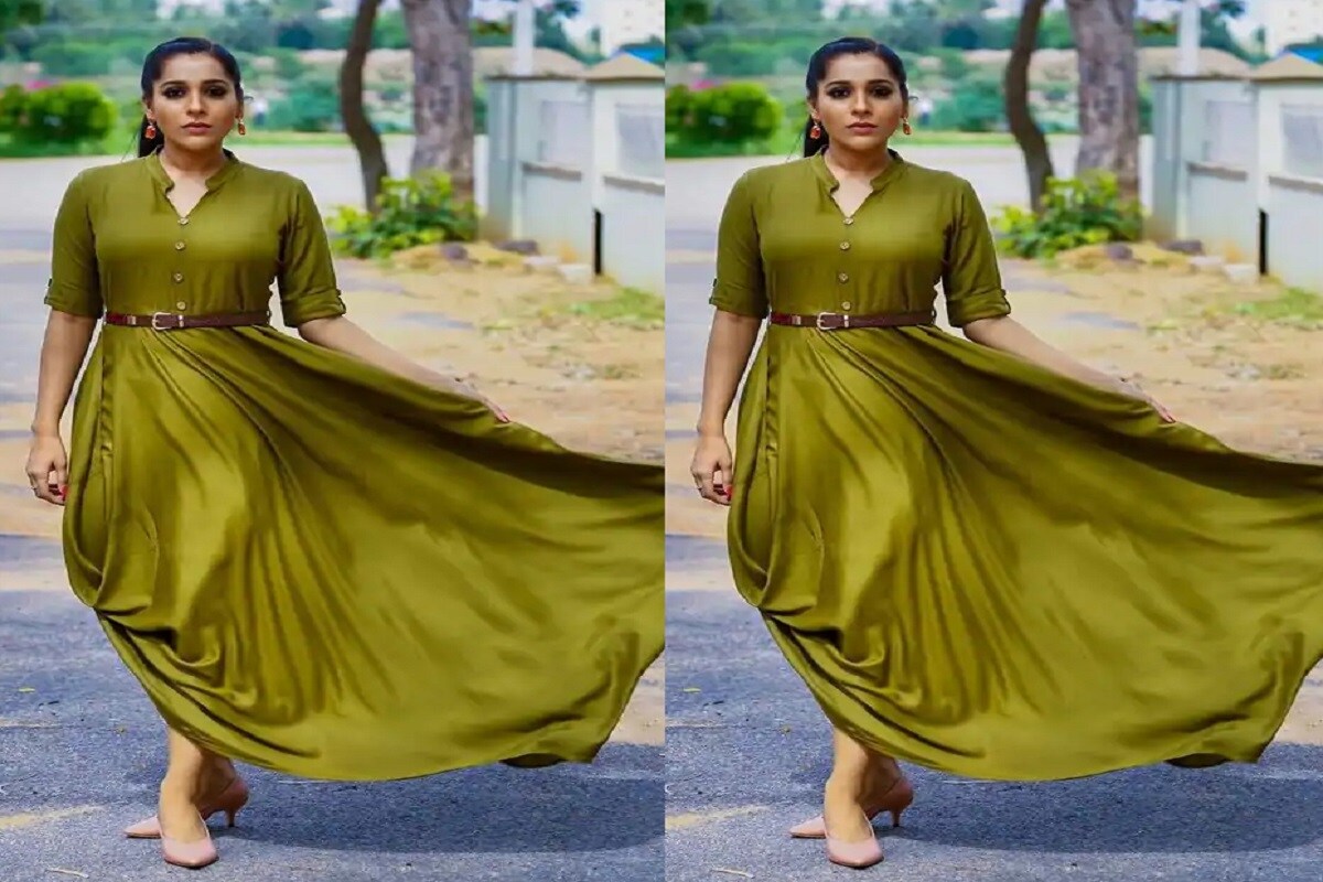 রশ্মি গৌতমেরও ফ্যান ফলোয়ার খুব একটা কম নয় ৷ তিনি প্রতিটি ইভেন্টের জন্য মোটা টাকা নেন ৷ ছবি সৌজন্যে ট্যুইটার ৷ রশ্মি গৌতমেরও ফ্যান ফলোয়ার খুব একটা কম নয় ৷ তিনি প্রতিটি ইভেন্টের জন্য মোটা টাকা নেন ৷ ছবি সৌজন্যে ট্যুইটার ৷