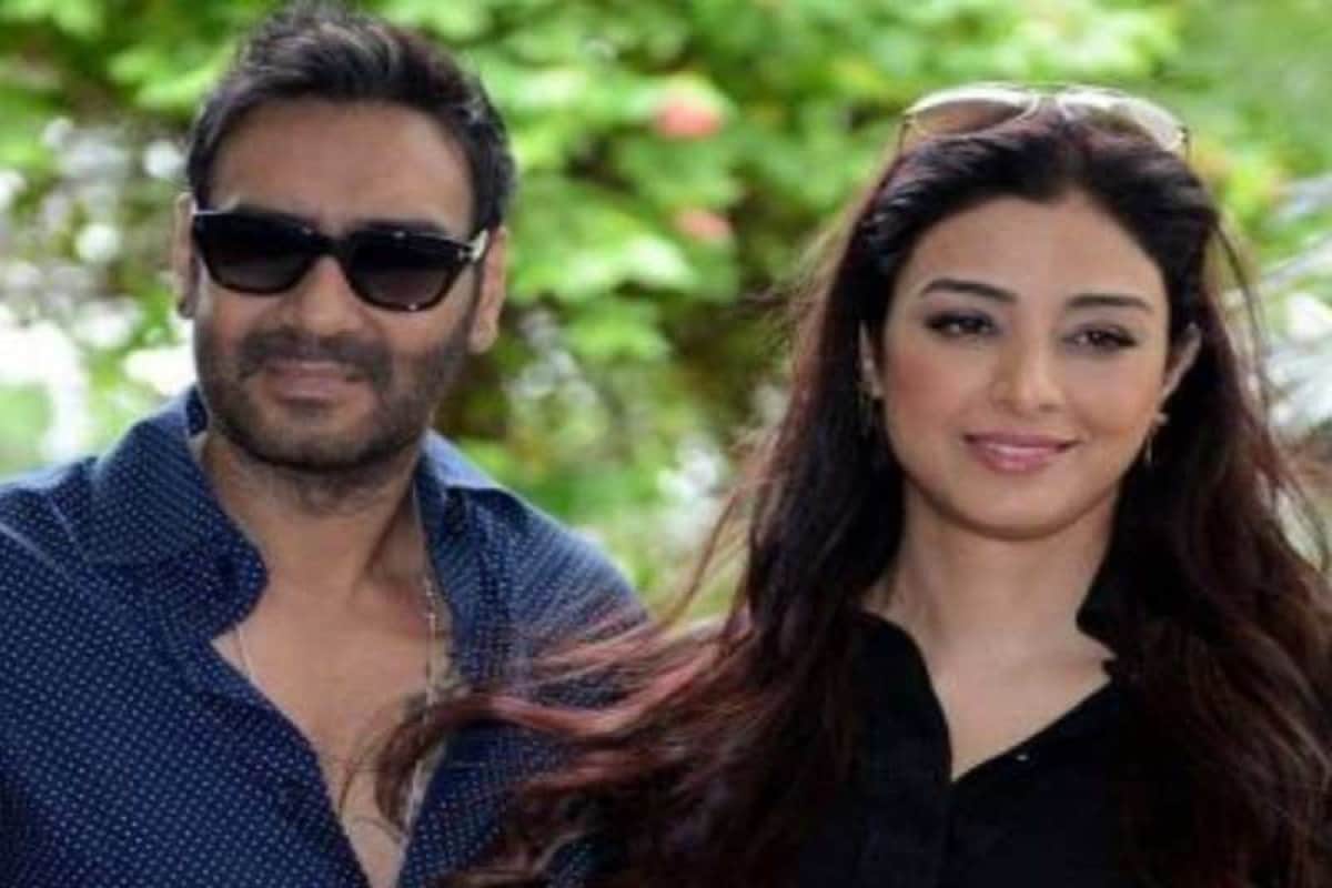 অনেকবার টাবুকে জিজ্ঞাসা করার পরেও সদুত্তর পাওয়া যায়নি কোনও ৷ বারেবারে তিনি এড়িয়ে গিয়েছেন সেই প্রশ্ন ৷ টাবু নিজের একাকিত্বের জন্য দায়ি করেছেন অজয় দেবগনকে ৷ অনেকবার টাবুকে জিজ্ঞাসা করার পরেও সদুত্তর পাওয়া যায়নি কোনও ৷ বারেবারে তিনি এড়িয়ে গিয়েছেন সেই প্রশ্ন ৷ টাবু নিজের একাকিত্বের জন্য দায়ি করেছেন অজয় দেবগনকে ৷