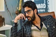 রাধিকা নয়! এই জনপ্রিয় অভিনেত্রীর সঙ্গে প্রেম করছেন ‘কি করে বলব তোমায়’-এর কর্ণ