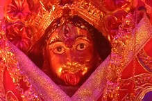 কালীপুজোয় শক্তি আরাধনায় মেতে বাংলা, মন্দিরে মন্দিরে মহা ধুমধামে কালী বন্দনা কালীপুজোয় শক্তি আরাধনায় মেতে বাংলা, মন্দিরে মন্দিরে মহা ধুমধামে কালী বন্দনা