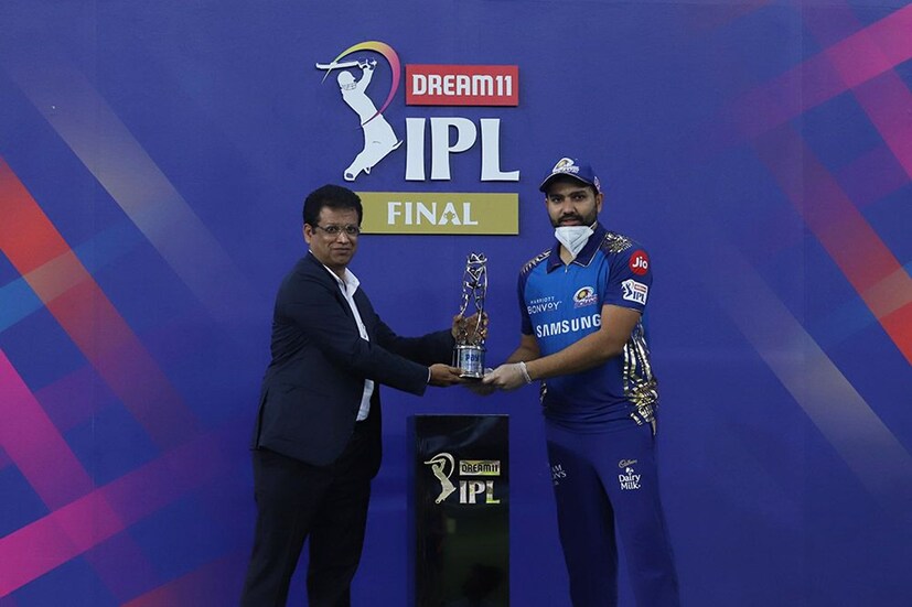 আইপিএল ২০২০ ফেয়ারপ্লে অ্যাওয়ার্ড- মুম্বই ইন্ডিয়ান্স Photo Courtesy: IPL/BCCI