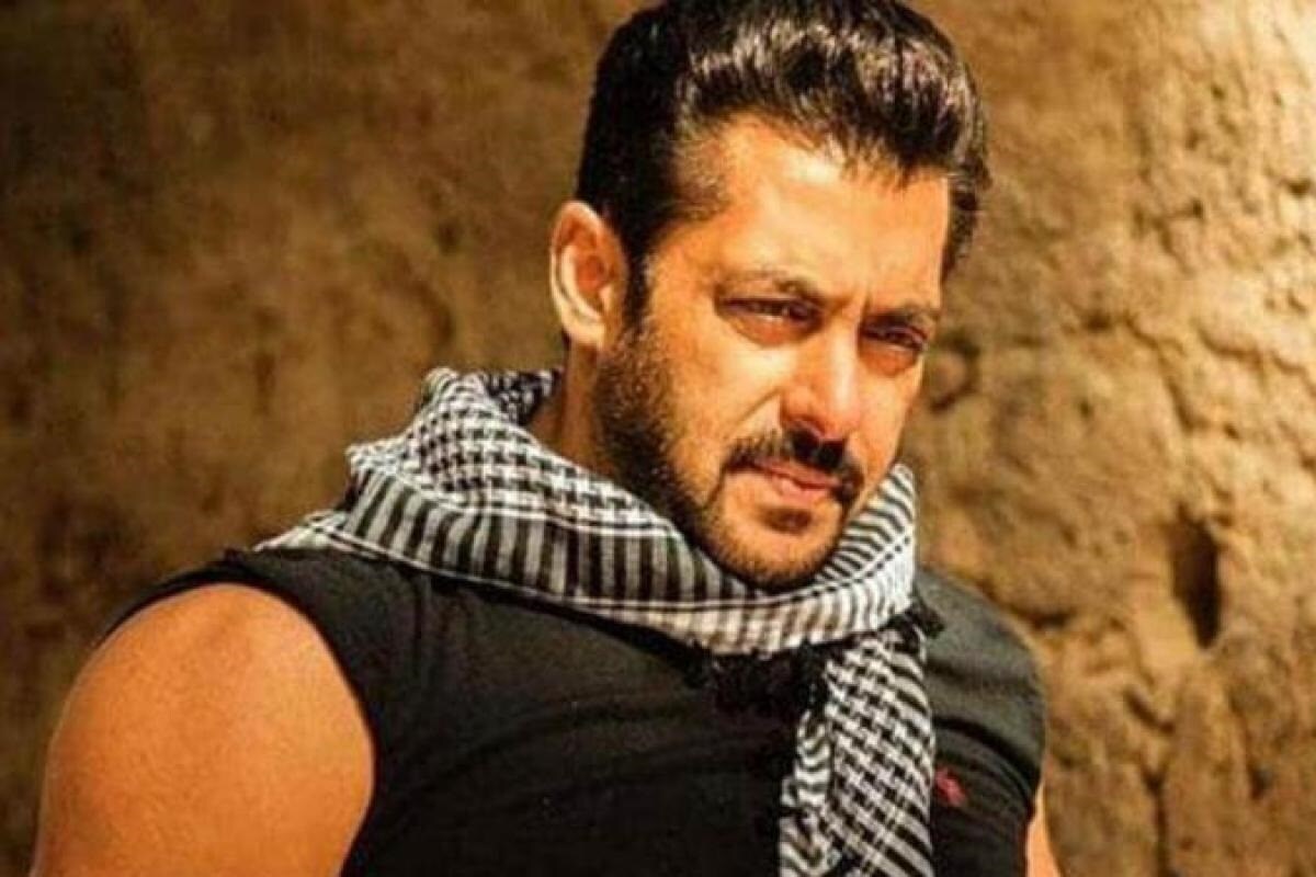 তবে আজ করোনা টেস্টের রিপোর্ট স্বস্তি আনল খান পরিবারে। সলমন ও তাঁর পরিবারের সকলেই করোনা নেগেটিভ। photo source collected তবে আজ করোনা টেস্টের রিপোর্ট স্বস্তি আনল খান পরিবারে। সলমন ও তাঁর পরিবারের সকলেই করোনা নেগেটিভ। photo source collected