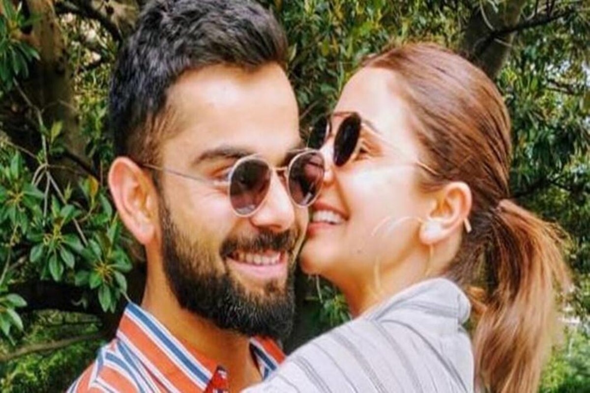 *তবে শুধু বিরাটের সঙ্গে নয়। একা একাও নিজের সঙ্গে নিজে সময় কাটিয়েছেন েই বলি সুন্দরী। দেই সব ছবি তিনি শেয়ার করে নিয়েছেন অনুরাগীদের সঙ্গে। কখনও সুইমিং পুলে, কখনও আবার হোটেলের লনে সান বাথ নিতে দেখা গিয়েছে তাঁকে। সেই সব ছবি ভাইরাল হতে সময় নেয়নি। ছবি: ইনস্টাগ্রাম। *তবে শুধু বিরাটের সঙ্গে নয়। একা একাও নিজের সঙ্গে নিজে সময় কাটিয়েছেন েই বলি সুন্দরী। দেই সব ছবি তিনি শেয়ার করে নিয়েছেন অনুরাগীদের সঙ্গে। কখনও সুইমিং পুলে, কখনও আবার হোটেলের লনে সান বাথ নিতে দেখা গিয়েছে তাঁকে। সেই সব ছবি ভাইরাল হতে সময় নেয়নি। ছবি: ইনস্টাগ্রাম।
