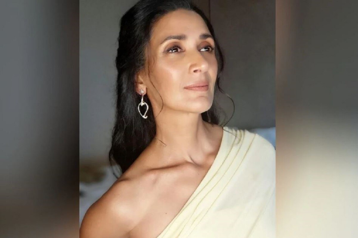 •৮র দশক থেকে কেরিয়ার শুরু হয়েছিল জেসিয়ার। তিনি ১৯৮৬ সালে ফেমিনা মিস ইন্ডিয়া খেতাব জিতেছিলেন।(Photo Courtsey-Instagram) •৮র দশক থেকে কেরিয়ার শুরু হয়েছিল জেসিয়ার। তিনি ১৯৮৬ সালে ফেমিনা মিস ইন্ডিয়া খেতাব জিতেছিলেন।(Photo Courtsey-Instagram)