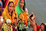 Chhat Puja 2020: বাড়িতে থেকেই ছট পুজোর উৎসব জমিয়ে তুলতে সঙ্গে থাকুক এই গানগুলো