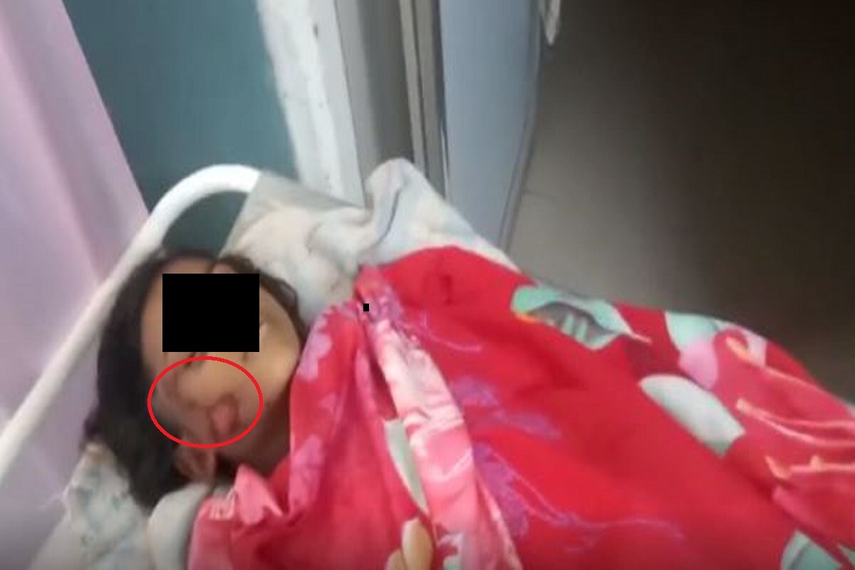 হঠাৎ করে বজ্রপাতের ফলে মৃত্যু হয় এক চতুর্থ শ্রেণীর ছাত্রীর । মৃত ছাত্রীর নাম সান্ত্বনা খাতুন৷ মাত্র ১০ বছর বয়স তাঁর । বাজ পড়ার আওয়াজ পেয়ে সঙ্গে সঙ্গে বাড়ির লোকজন আম বাগানের দিকে গেলে লক্ষ্য করে যান৷ হঠাৎ করে বজ্রপাতের ফলে মৃত্যু হয় এক চতুর্থ শ্রেণীর ছাত্রীর । মৃত ছাত্রীর নাম সান্ত্বনা খাতুন৷ মাত্র ১০ বছর বয়স তাঁর । বাজ পড়ার আওয়াজ পেয়ে সঙ্গে সঙ্গে বাড়ির লোকজন আম বাগানের দিকে গেলে লক্ষ্য করে যান৷