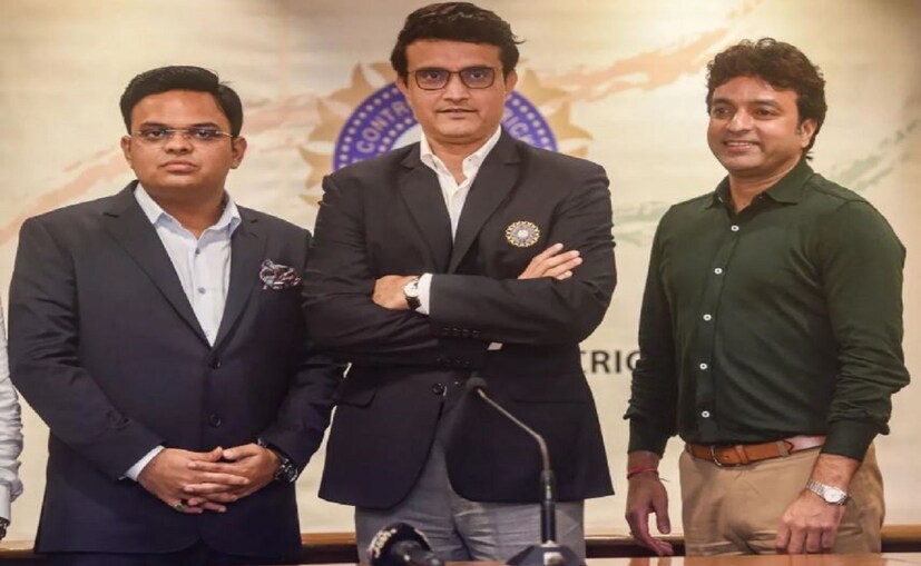 তিনি আরও জানিয়েছেন, ‘যাঁরা আমাদের ওপর সন্দেহ করেছিলেন তাঁরা আইপিএল হয়ে যাওয়ার পর আমাদের এসে ধন্যবাদ জানাচ্ছেন৷  যদি এ বছর আইপিএল না হত তাহলে ক্রিকেটারদের জীবন থেকে একটা বছর চলে যেত৷ Photo-File
