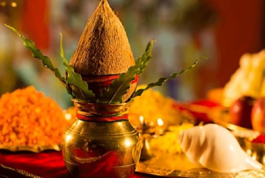 এমনটা বিশ্বাস করা হয় যে এই দুটি মন্ত্র প্রতি শুক্রবার রাত দশটা থেকে বারোটার মধ্যে পাঠ করা শুরু করলে শুক্র গ্রহ এতটাই শক্তিশালী হয়ে ওঠে যে নানাবিধ উপকার মিলতে সময় লাগে না। প্রসঙ্গত, কারও উপর শুক্র গ্রহের সুপ্রভাব পরলে য়ে কেবল উপরে আলোচিত উপকারগুলিই পাওয়া যায়, তেমন নয়। সেই সঙ্গে আরও কিছু উপকার মেলে। এমনটা বিশ্বাস করা হয় যে এই দুটি মন্ত্র প্রতি শুক্রবার রাত দশটা থেকে বারোটার মধ্যে পাঠ করা শুরু করলে শুক্র গ্রহ এতটাই শক্তিশালী হয়ে ওঠে যে নানাবিধ উপকার মিলতে সময় লাগে না। প্রসঙ্গত, কারও উপর শুক্র গ্রহের সুপ্রভাব পরলে য়ে কেবল উপরে আলোচিত উপকারগুলিই পাওয়া যায়, তেমন নয়। সেই সঙ্গে আরও কিছু উপকার মেলে।