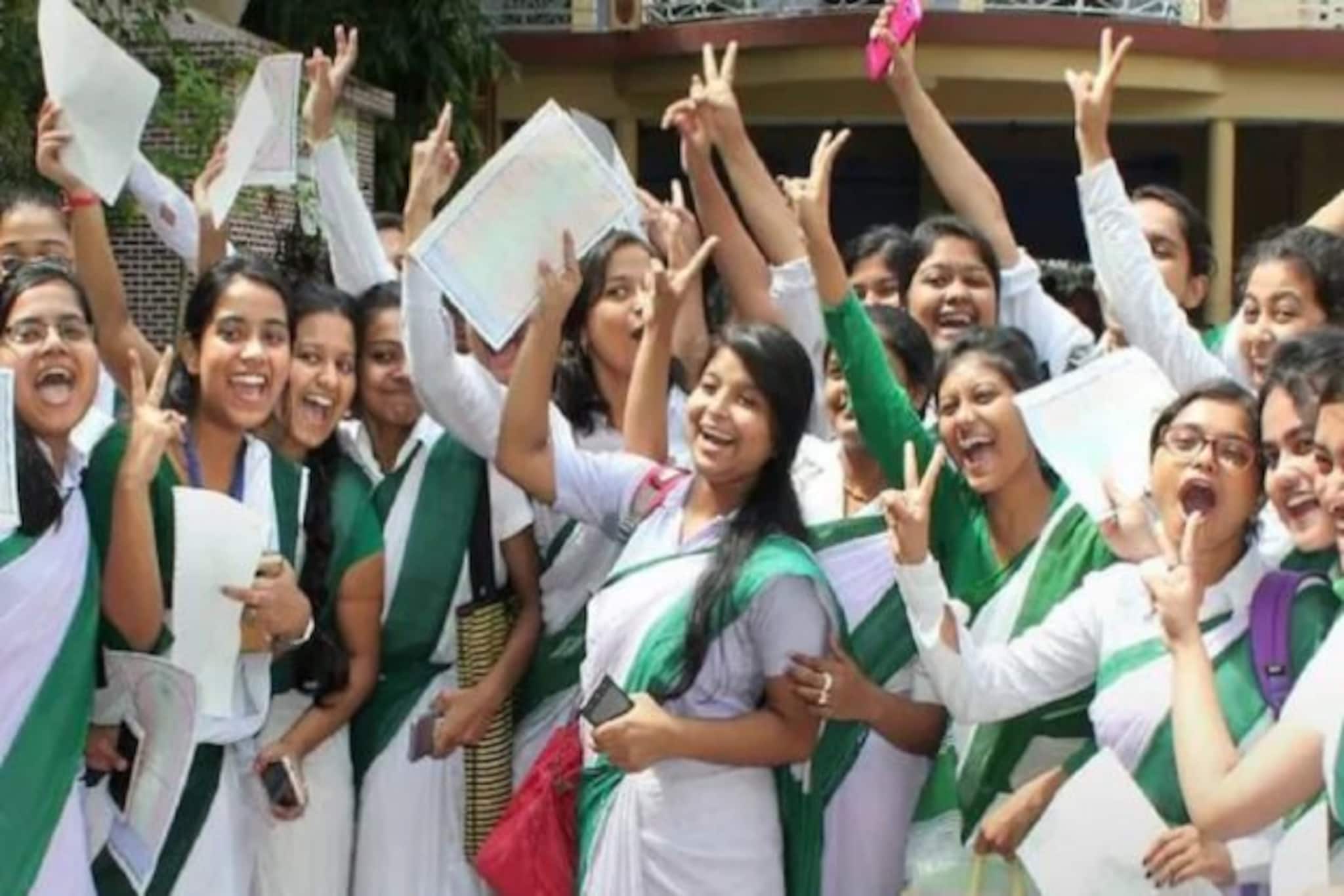 আগে পুরনো সিলেবাস শেষ, তারপরেই নতুন ক্লাসের পঠন-পাঠন শুরু