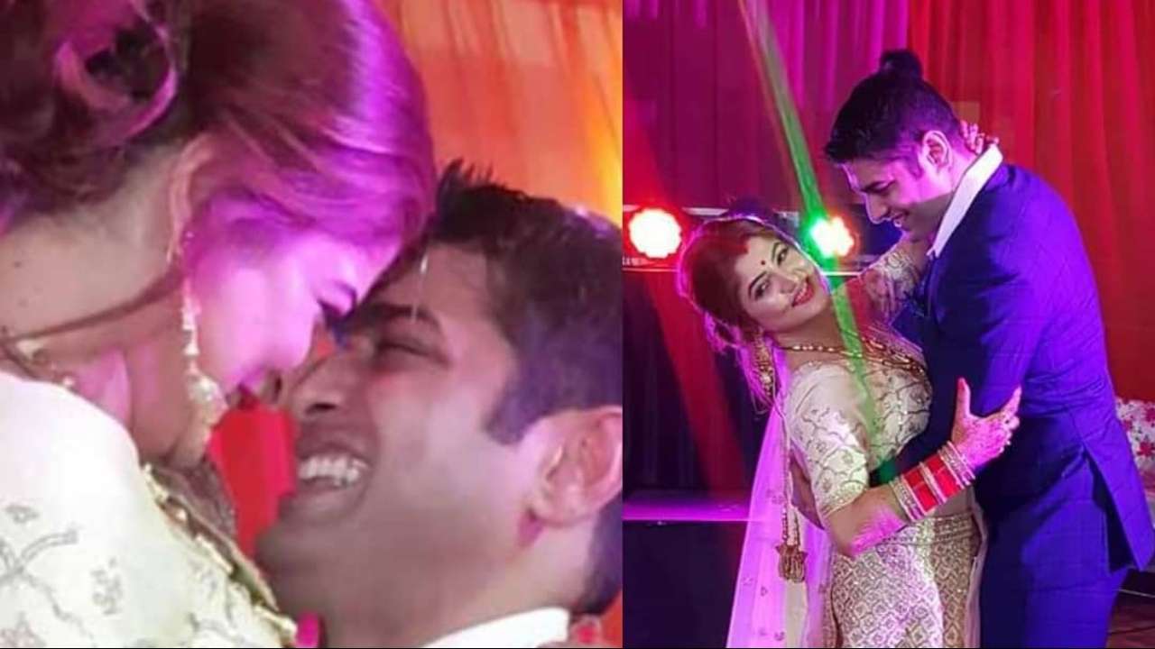 শ্রাবন্তীর স্বামী রোশন জানিয়েছেন, ‘দশমীর প্রায় ১০ দিন আগে থেকেই আমি আর শ্রাবন্তী আলাদা থাকছি ৷’ তবে এই আলাদা থাকার কারণ স্পষ্টভাবে জানাননি রোশন ৷ শুধু জানিয়েছেন, গোটা পুজোটাই তাঁর থেকে আলাদা ছিলেন শ্রাবন্তী ৷ শ্রাবন্তীর স্বামী রোশন জানিয়েছেন, ‘দশমীর প্রায় ১০ দিন আগে থেকেই আমি আর শ্রাবন্তী আলাদা থাকছি ৷’ তবে এই আলাদা থাকার কারণ স্পষ্টভাবে জানাননি রোশন ৷ শুধু জানিয়েছেন, গোটা পুজোটাই তাঁর থেকে আলাদা ছিলেন শ্রাবন্তী ৷