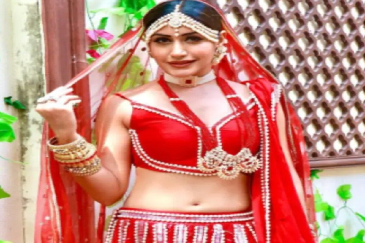 নাগিন ৫-এর পরবর্তী পর্বে সুরভি চন্দনা এই লাল পোশাক পরে সবার নজরে এসেছেন ৷ লাল রঙের পোশাকে নতুন বউ লাগছে সুরভি চন্দনাকে ৷ @officialsurbhic/Instagram. নাগিন ৫-এর পরবর্তী পর্বে সুরভি চন্দনা এই লাল পোশাক পরে সবার নজরে এসেছেন ৷ লাল রঙের পোশাকে নতুন বউ লাগছে সুরভি চন্দনাকে ৷ @officialsurbhic/Instagram.
