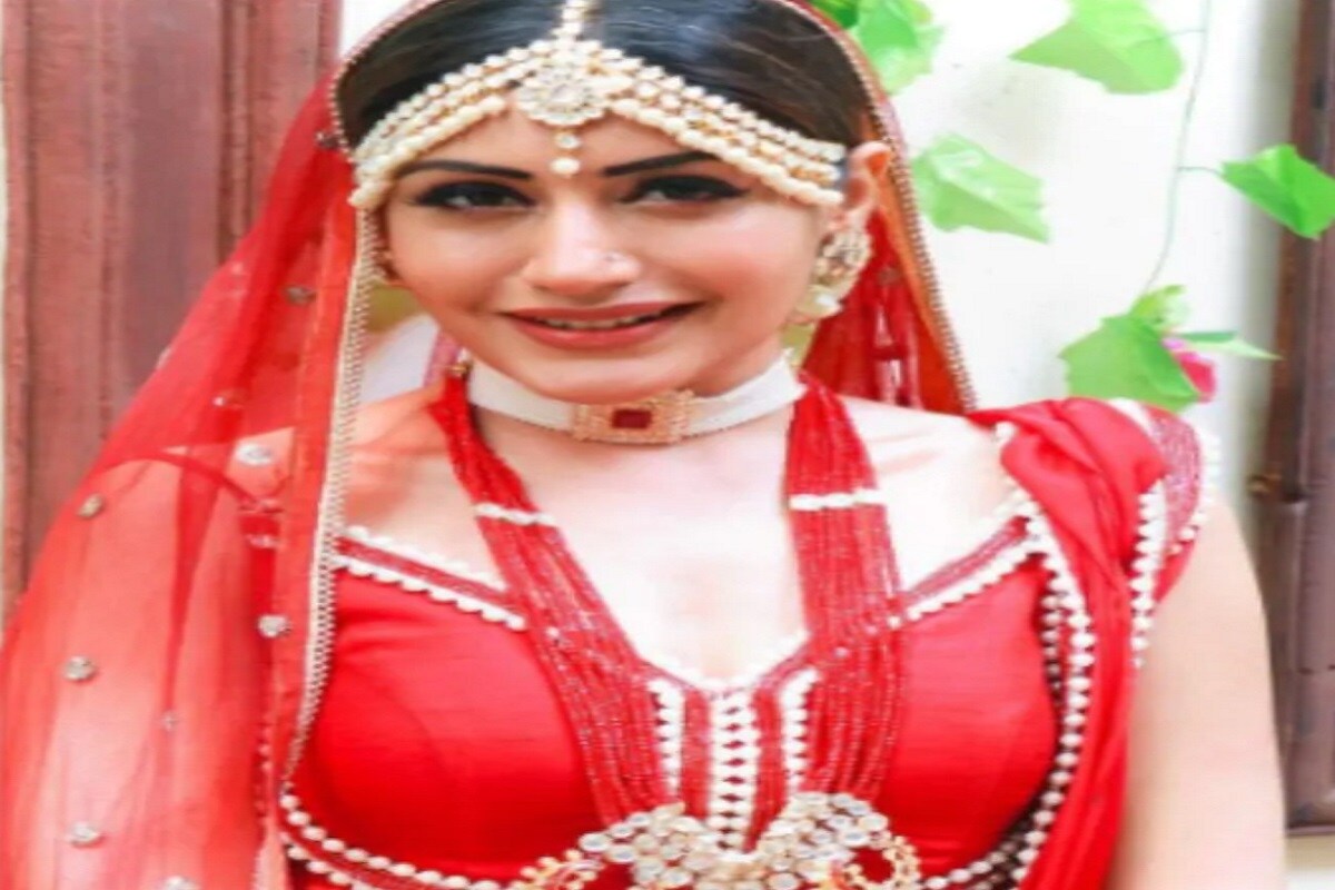 কনের বেশে সুরভি চন্দনাকে বেশ মানিয়েছে ৷ ভক্তরা কোনও ভাবেই প্রশংসার জন্য যথাযথ বাক্যবন্ধ খুঁজে পাচ্ছেন না ৷ @officialsurbhic/Instagram. কনের বেশে সুরভি চন্দনাকে বেশ মানিয়েছে ৷ ভক্তরা কোনও ভাবেই প্রশংসার জন্য যথাযথ বাক্যবন্ধ খুঁজে পাচ্ছেন না ৷ @officialsurbhic/Instagram.