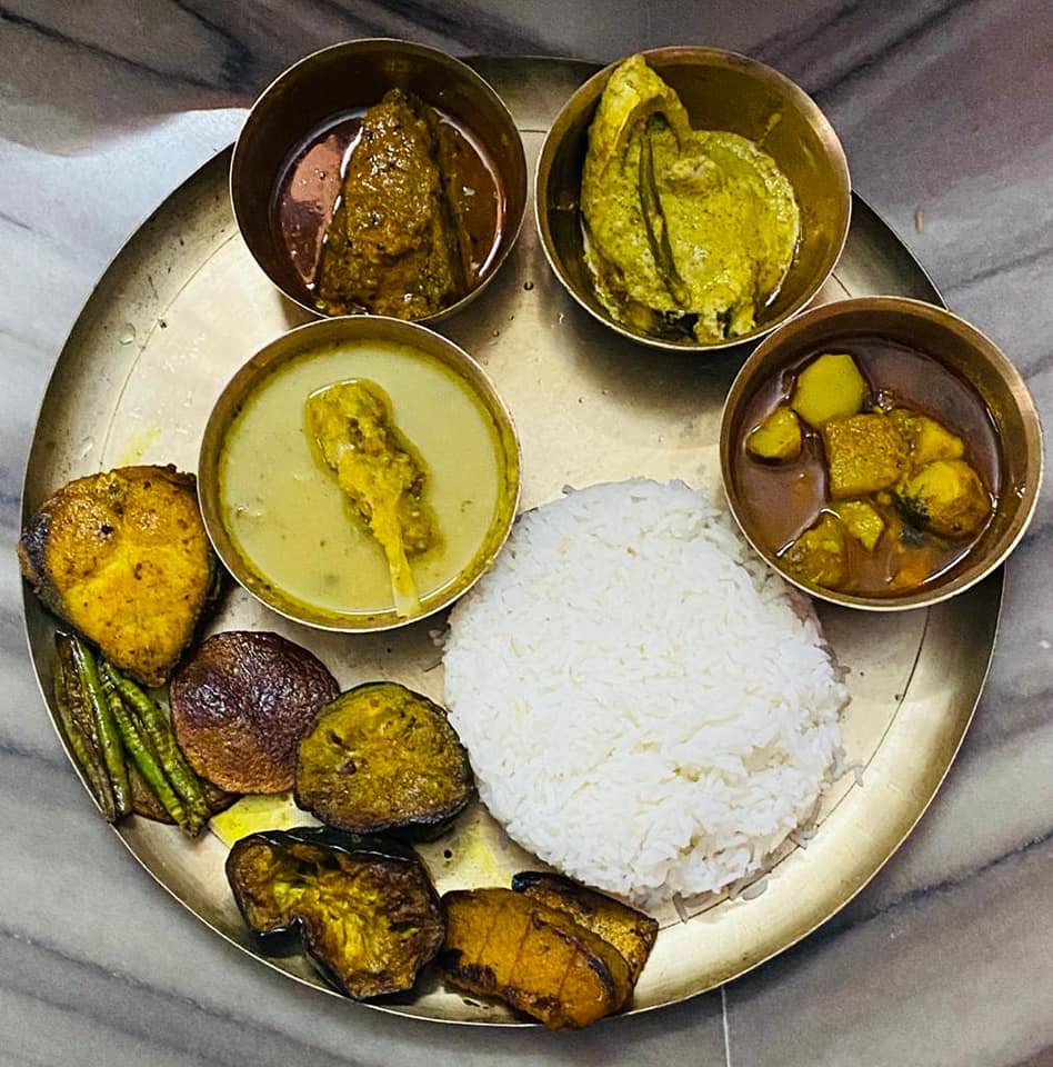 • টলিউডে এখন একের পর এক বিয়ের ফুল ফুটছে । সেই তালিকায় এ বার ইমন । শুরু হয়ে গেল আইবুড়ো ভাত খাওয়ার পর্ব । ছবি-ফেসবুক। • টলিউডে এখন একের পর এক বিয়ের ফুল ফুটছে । সেই তালিকায় এ বার ইমন । শুরু হয়ে গেল আইবুড়ো ভাত খাওয়ার পর্ব । ছবি-ফেসবুক।