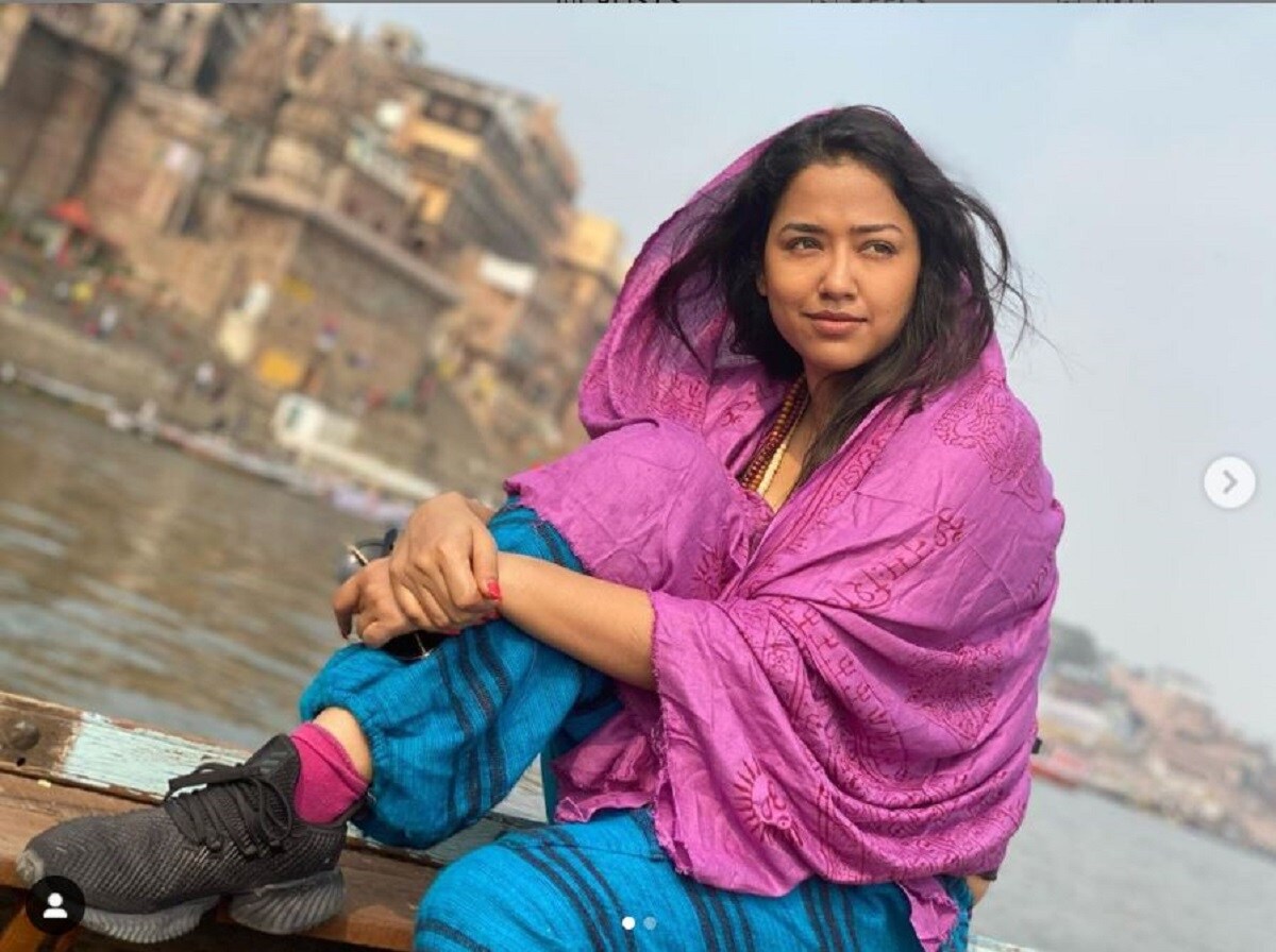 দীর্ঘ সময় করোনার জন্য লকডাউন চলে গোটা দেশে। কেউ মন চাইলেই যেতে পারছিলেন না বেড়াতে। তবে করোনা হালকা হতেই সকলেই চলে গিয়েছেন এদিক ওদিক ছুটি কাটাতে। বলিউডের বেশির ভাগ সেলেবরাই গিয়েছেন মলদ্বীপে। photo source collected দীর্ঘ সময় করোনার জন্য লকডাউন চলে গোটা দেশে। কেউ মন চাইলেই যেতে পারছিলেন না বেড়াতে। তবে করোনা হালকা হতেই সকলেই চলে গিয়েছেন এদিক ওদিক ছুটি কাটাতে। বলিউডের বেশির ভাগ সেলেবরাই গিয়েছেন মলদ্বীপে। photo source collected
