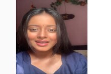 খালি গলায় 'নাই বা হল দেখা' গাইছেন শ্রুতি দাস ওরফে ত্রিনয়নী ! ভাইরাল ভিডিও খালি গলায় 'নাই বা হল দেখা' গাইছেন শ্রুতি দাস ওরফে ত্রিনয়নী ! ভাইরাল ভিডিও
