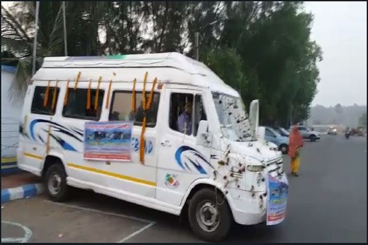 শুধু শঙ্করপুর, তাজপুর, মন্দারমণি নয়৷ এই বাসেই দিঘার কাছে সায়েন্স পার্ক, অমরাবতীর মতো দ্রষ্টব্য জায়গাগুলিও ঘুরিয়ে দেখানো হবে৷ Info-Sujit Bhowmik শুধু শঙ্করপুর, তাজপুর, মন্দারমণি নয়৷ এই বাসেই দিঘার কাছে সায়েন্স পার্ক, অমরাবতীর মতো দ্রষ্টব্য জায়গাগুলিও ঘুরিয়ে দেখানো হবে৷ Info-Sujit Bhowmik