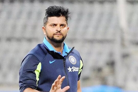 পার্টিতে মশগুল রায়না গ্রেফতার।