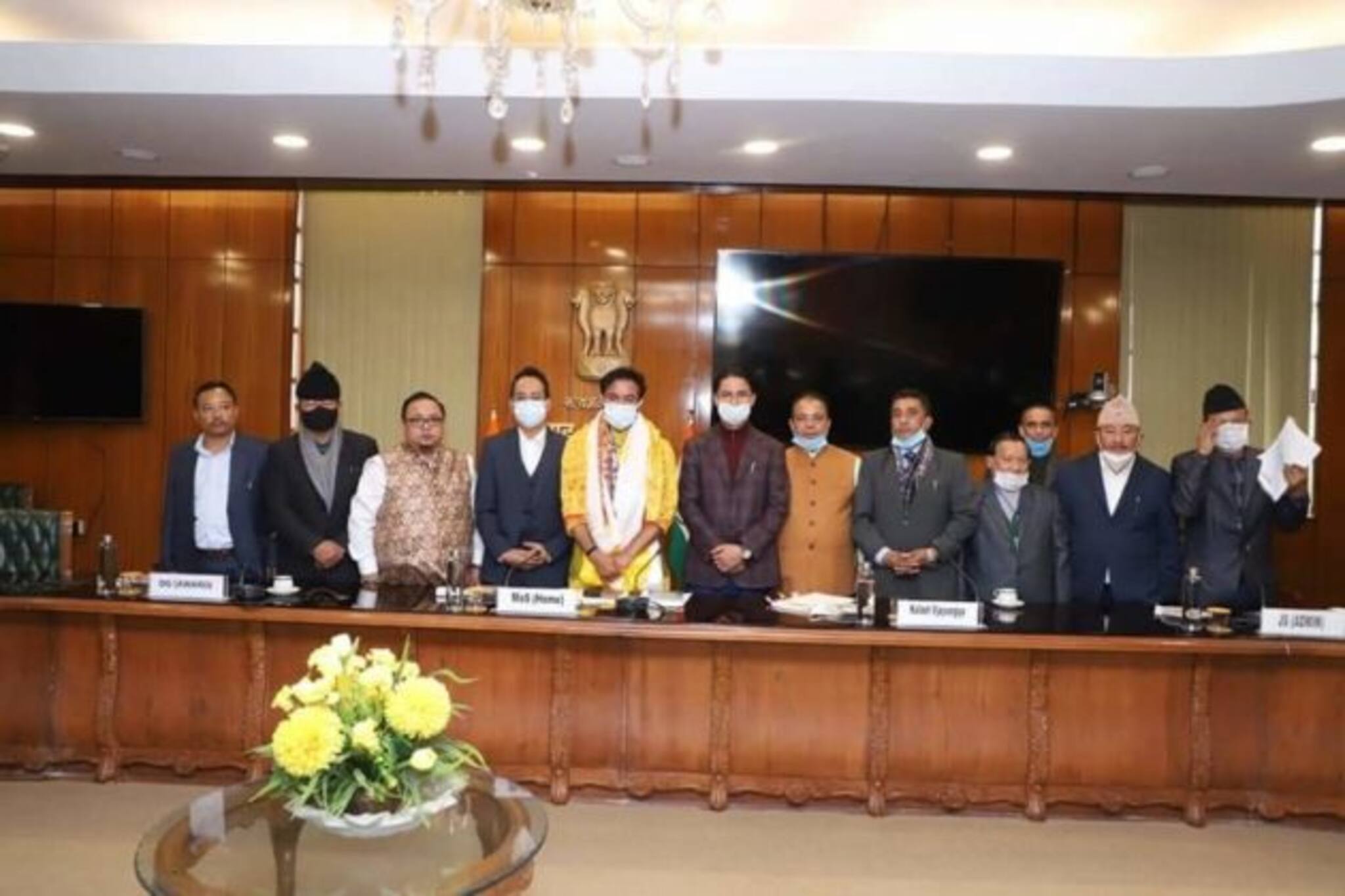 পাহাড়ের রাজনীতিতে বড়সড় বদল! BJP-র সঙ্গে হাত মিলিয়ে লড়বে সুভাষ ঘিসিংয়ের GNLF