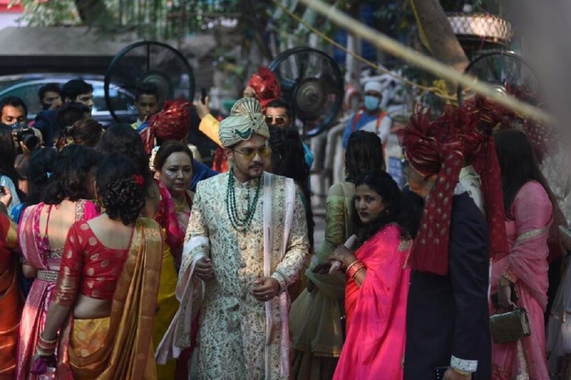 বিয়েতে দু পক্ষের কাছের বন্ধু-বান্ধব ও আত্মীয় স্বজনরা৷ Photo- Instagram