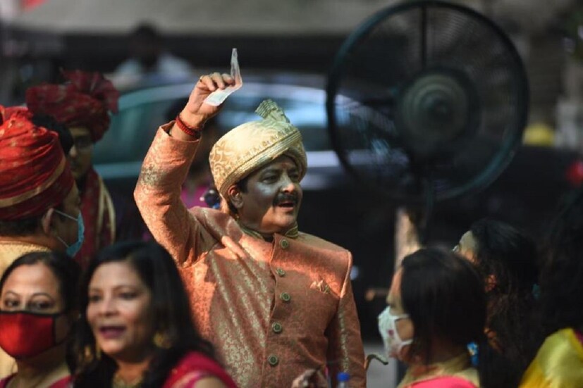 সবচেয়ে খুশি ছিলেন আদিত্য -র বাবা উদিত নারায়ণ৷ Photo- Instagram