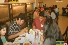 Christmas এ মাস্ক, স্যানেটাইজারে দেদার হুল্লোড়, দেখুন ভিডিও Christmas এ মাস্ক, স্যানেটাইজারে দেদার হুল্লোড়, দেখুন ভিডিও