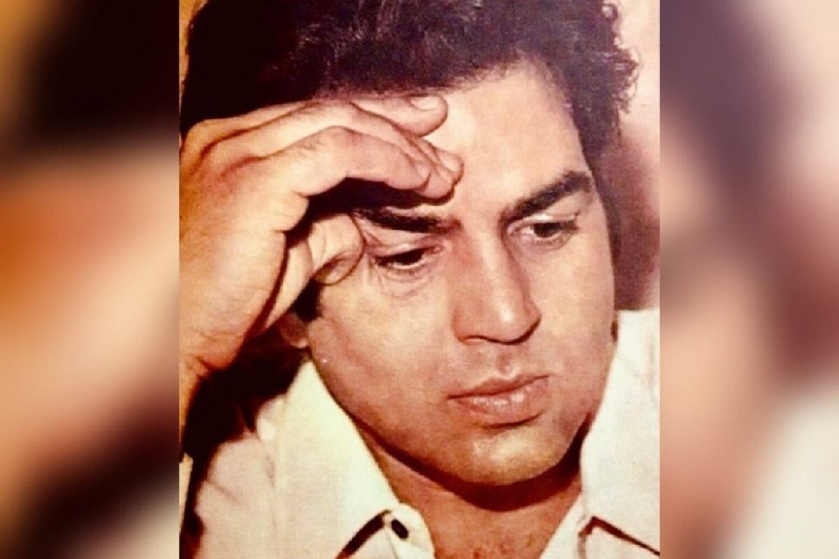 মাথার ওপর ছাদ না থাকার জন্য গ্যারেজে তাঁকে শুতে হত৷ তিনি দ্বর্থ্যহীণ ভাষায় জানিয়েছেন তাঁর অনেক চ্যালেঞ্জ থাকলেও তিনি নিশ্চিত ছিলেন তাঁকে অনেক টাকা রোজগার করতে হবে৷ Photo-Instagram @aapkadharam) মাথার ওপর ছাদ না থাকার জন্য গ্যারেজে তাঁকে শুতে হত৷ তিনি দ্বর্থ্যহীণ ভাষায় জানিয়েছেন তাঁর অনেক চ্যালেঞ্জ থাকলেও তিনি নিশ্চিত ছিলেন তাঁকে অনেক টাকা রোজগার করতে হবে৷ Photo-Instagram @aapkadharam)