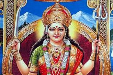 প্রতি শুক্রবারে মা সন্তোষীর আরাধনায় জীবনের বড় বড় বিপর্যয় কাটে এক নিমেষেই