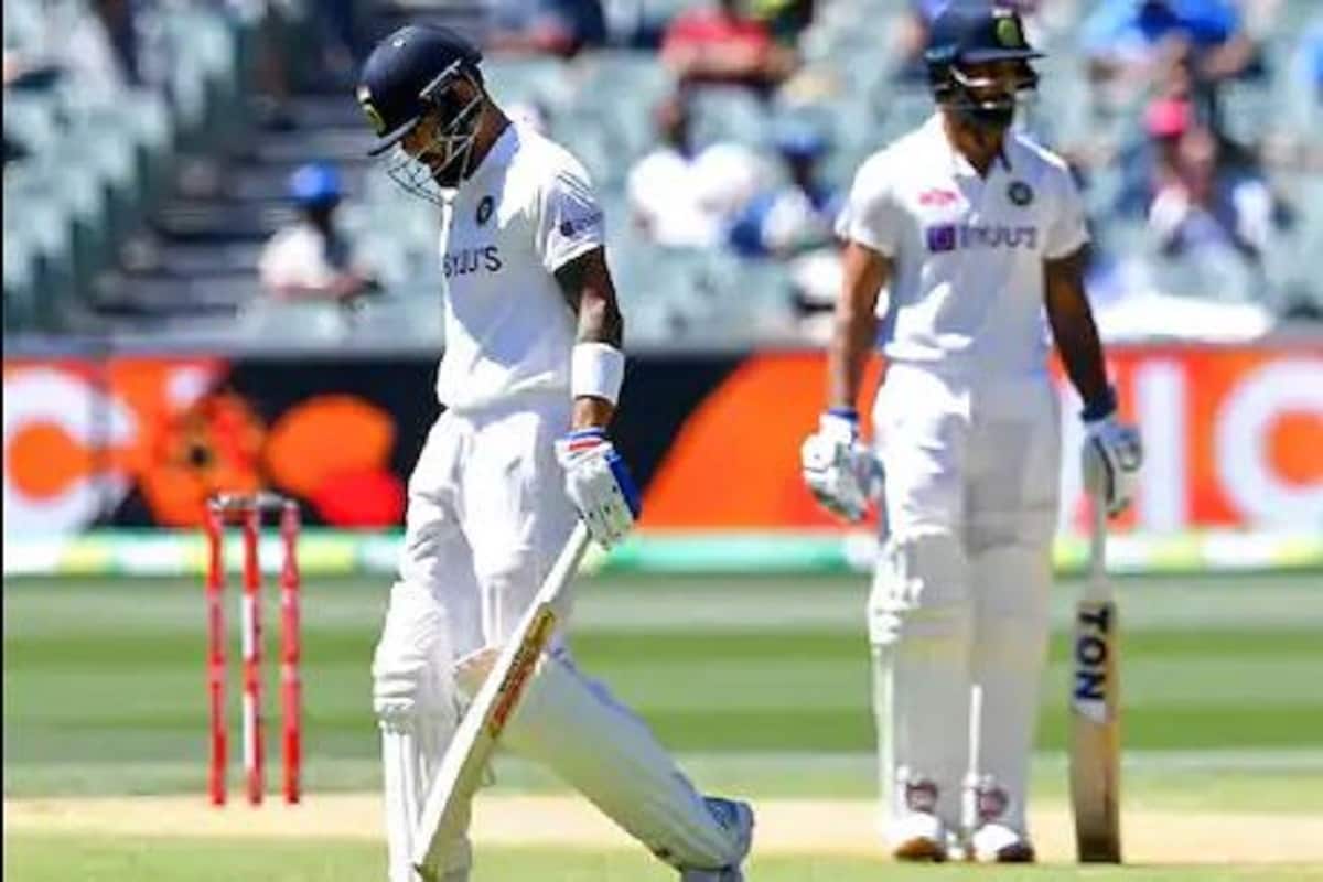 বিরাট কোহলি (Virat Kohli) নেতৃত্বাধীন টিম ইন্ডিয়া অস্ট্রেলিয়ার বিরুদ্ধে প্রথম টেস্টে মুখ থুবড়ে পড়েছে৷ ভারত শুধু ৮ উইকেটে হেরেছে তাই নয়, একইসঙ্গে ৩৬ রানে দ্বিতীয় ইনিংসে অলআউট হয়ে গিয়ে একেবারে লজ্জিত করেছে ভারতীয় ক্রিকেটকে৷ পিঙ্ক বল টেস্টের হার ভুলে টিম ইন্ডিয়ার ফোকাস এখন সিরিজের বাকি তিন ম্যাচে ভালো কিছু করে দেখাতে বদ্ধপরিকর৷ সিরিজে সমতা ফেরাতে বক্সিং ডে টেস্টে ভারতকে জিততেই হবে৷ বিরাট কোহলি (Virat Kohli) নেতৃত্বাধীন টিম ইন্ডিয়া অস্ট্রেলিয়ার বিরুদ্ধে প্রথম টেস্টে মুখ থুবড়ে পড়েছে৷ ভারত শুধু ৮ উইকেটে হেরেছে তাই নয়, একইসঙ্গে ৩৬ রানে দ্বিতীয় ইনিংসে অলআউট হয়ে গিয়ে একেবারে লজ্জিত করেছে ভারতীয় ক্রিকেটকে৷ পিঙ্ক বল টেস্টের হার ভুলে টিম ইন্ডিয়ার ফোকাস এখন সিরিজের বাকি তিন ম্যাচে ভালো কিছু করে দেখাতে বদ্ধপরিকর৷ সিরিজে সমতা ফেরাতে বক্সিং ডে টেস্টে ভারতকে জিততেই হবে৷