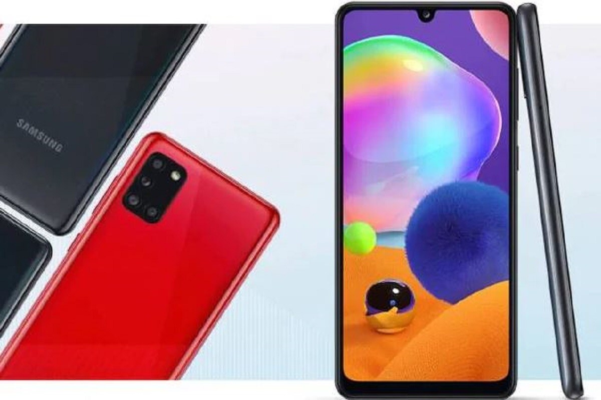 •২০০০ টাকা কমল Galaxy A31 ফোনের দাম। এর জেরে এ বার থেকে দেশের বাজারে ১৭,৯৯৯ টাকায় পাওয়া যাবে ফোনটি। আসুন বিশদে জেনে নেওয়া যাক, ফোনের দাম ও ফিচার। এই বছর জুন মাসে ২১,৯৯৯ টাকায় ৬ GB ব়্যাম ও ১২৮ GB স্টোরেজ অপশনে লঞ্চ করেছিল Samsung Galaxy A31। এর আগেও দাম কমেছিল। এ বার আরও ২০০০ টাকা দাম কমল ফোনটির। এর জেরে এ বার থেকে ১৭,৯৯৯ টাকায় পাওয়া যাবে Galaxy A31। সম্প্রতি Samsung-এর তরফে এক ঘোষণায় এই দাম কমানোর কথা জানানো হয়েছে। বলা বাহুল্য, ক্রেতাদের কাছে এটি একটি বড় সুযোগ। তবে ফোন কেনার আগে একবার ফোনটির ফিচারগুলিতে চোখ বুলিয়ে নেওয়া যাক। •২০০০ টাকা কমল Galaxy A31 ফোনের দাম। এর জেরে এ বার থেকে দেশের বাজারে ১৭,৯৯৯ টাকায় পাওয়া যাবে ফোনটি। আসুন বিশদে জেনে নেওয়া যাক, ফোনের দাম ও ফিচার। এই বছর জুন মাসে ২১,৯৯৯ টাকায় ৬ GB ব়্যাম ও ১২৮ GB স্টোরেজ অপশনে লঞ্চ করেছিল Samsung Galaxy A31। এর আগেও দাম কমেছিল। এ বার আরও ২০০০ টাকা দাম কমল ফোনটির। এর জেরে এ বার থেকে ১৭,৯৯৯ টাকায় পাওয়া যাবে Galaxy A31। সম্প্রতি Samsung-এর তরফে এক ঘোষণায় এই দাম কমানোর কথা জানানো হয়েছে। বলা বাহুল্য, ক্রেতাদের কাছে এটি একটি বড় সুযোগ। তবে ফোন কেনার আগে একবার ফোনটির ফিচারগুলিতে চোখ বুলিয়ে নেওয়া যাক।