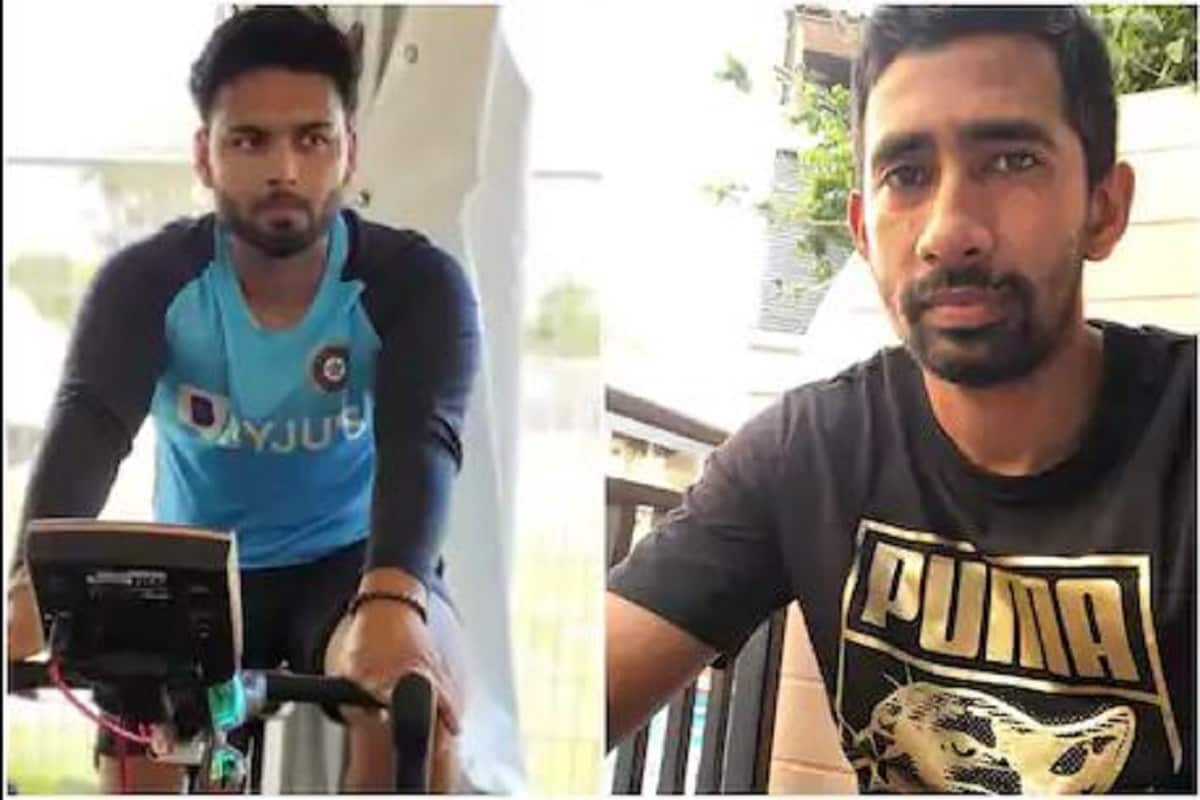 ভারত বনাম অস্ট্রেলিয়ার প্রথম টেস্টের কাউন্টডাউন শুরু হয়ে গেছে৷ অ্যাডিলেডে প্রথম টেস্ট ১৭ ডিসেম্বর৷ এই অবস্থায় ভারতীয় দলের প্রথম একাদশ কি হবে তা নিয়ে জোর লড়াই শুরু হয়ে গেছে৷ বিরাট কোহলির সামনে সবচেয়ে বড় চ্যালেঞ্জ হতে চলেছে প্রথম একাদশে উইকেটরক্ষক হিসেবে কাকে খেলাবেন তিনি৷ ঋদ্ধিমান সাহা না ঋষভ পন্থ কার ভাগ্যে ছিঁড়বে টিকিট? Photo-File ভারত বনাম অস্ট্রেলিয়ার প্রথম টেস্টের কাউন্টডাউন শুরু হয়ে গেছে৷ অ্যাডিলেডে প্রথম টেস্ট ১৭ ডিসেম্বর৷ এই অবস্থায় ভারতীয় দলের প্রথম একাদশ কি হবে তা নিয়ে জোর লড়াই শুরু হয়ে গেছে৷ বিরাট কোহলির সামনে সবচেয়ে বড় চ্যালেঞ্জ হতে চলেছে প্রথম একাদশে উইকেটরক্ষক হিসেবে কাকে খেলাবেন তিনি৷ ঋদ্ধিমান সাহা না ঋষভ পন্থ কার ভাগ্যে ছিঁড়বে টিকিট? Photo-File