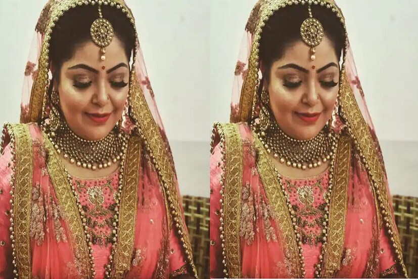 দিব্যা অনেক আগেই ইনস্টাগ্রামে তাঁর বিয়ের ছবি শেয়ার করেছিলেন ৷ গত বছর ডিসেম্বরে বিয়ে করেছিলেন তিনি ৷ পরিবারের অমতেই এই বিয়ে তিনি করেছিলেন ৷ এই বিষয়ে তাঁর স্বামী গগন গাব্রু আগেই জানিয়েছিলেন ৷ @divyabhatnagarofficial/Instagram.