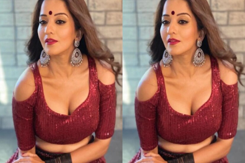 এই শো-তে তিনি ইরাবতী বর্মার ভূমিকায় অভিনয় করেছেন ৷ সুপার হট ছবিতে সোশ্যাল মিডিয়া কাঁপিয়েছেন মোনালিসা ৷ ছবি সৌজন্যে aslimonalisa/Instagram.