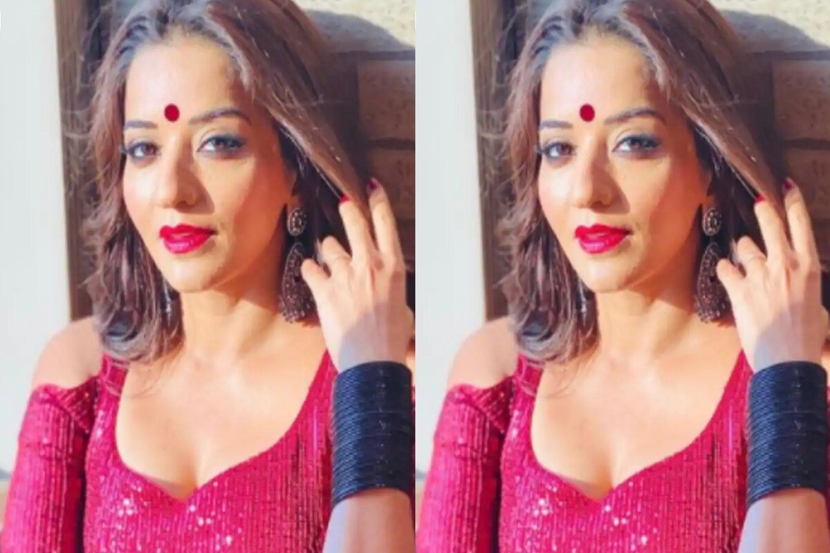 এই শো একটি নর্তকীর জীবনীকে কেন্দ্র করে ৷ তাঁর বিয়ে করতে বেশ ইচ্ছা করে কিন্তু সমাজ তাঁকে ঘরের বউ হিসাবে মেনে নিতে অস্বীকার করে ৷ ছবি সৌজন্যে aslimonalisa/Instagram. এই শো একটি নর্তকীর জীবনীকে কেন্দ্র করে ৷ তাঁর বিয়ে করতে বেশ ইচ্ছা করে কিন্তু সমাজ তাঁকে ঘরের বউ হিসাবে মেনে নিতে অস্বীকার করে ৷ ছবি সৌজন্যে aslimonalisa/Instagram.