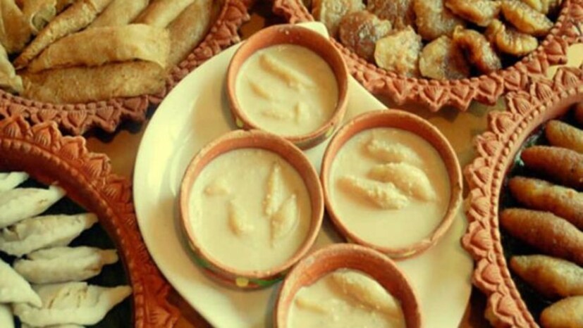এদিন বাড়িতে আমিষ রান্না করবেন না এবং রান্নার মধ্যে কালো তিল থাকলে খুবই ভাল