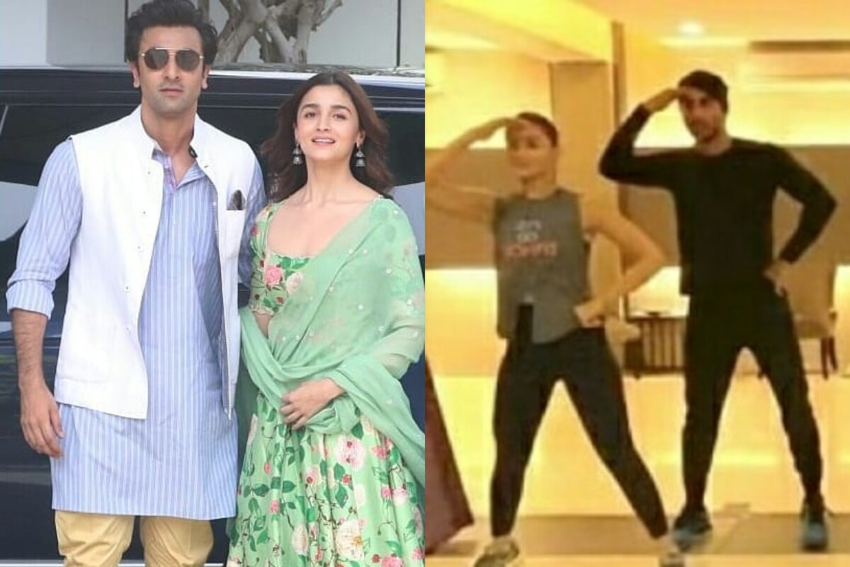 ব্যক্তিগত জীবনের সমীকরণের সঙ্গে সঙ্গে তাঁরা এক সঙ্গে কাজও করেছেন ৷ পরিচালক অয়ন মুখোপাধ্যায়ের সঙ্গে ব্রহ্মাস্ত্রতে দেখতে পাওয়া যাবে রণবীর-আলিয়া ৷ ছবি সৌজন্যে ইনস্টাগ্রাম ৷ ব্যক্তিগত জীবনের সমীকরণের সঙ্গে সঙ্গে তাঁরা এক সঙ্গে কাজও করেছেন ৷ পরিচালক অয়ন মুখোপাধ্যায়ের সঙ্গে ব্রহ্মাস্ত্রতে দেখতে পাওয়া যাবে রণবীর-আলিয়া ৷ ছবি সৌজন্যে ইনস্টাগ্রাম ৷