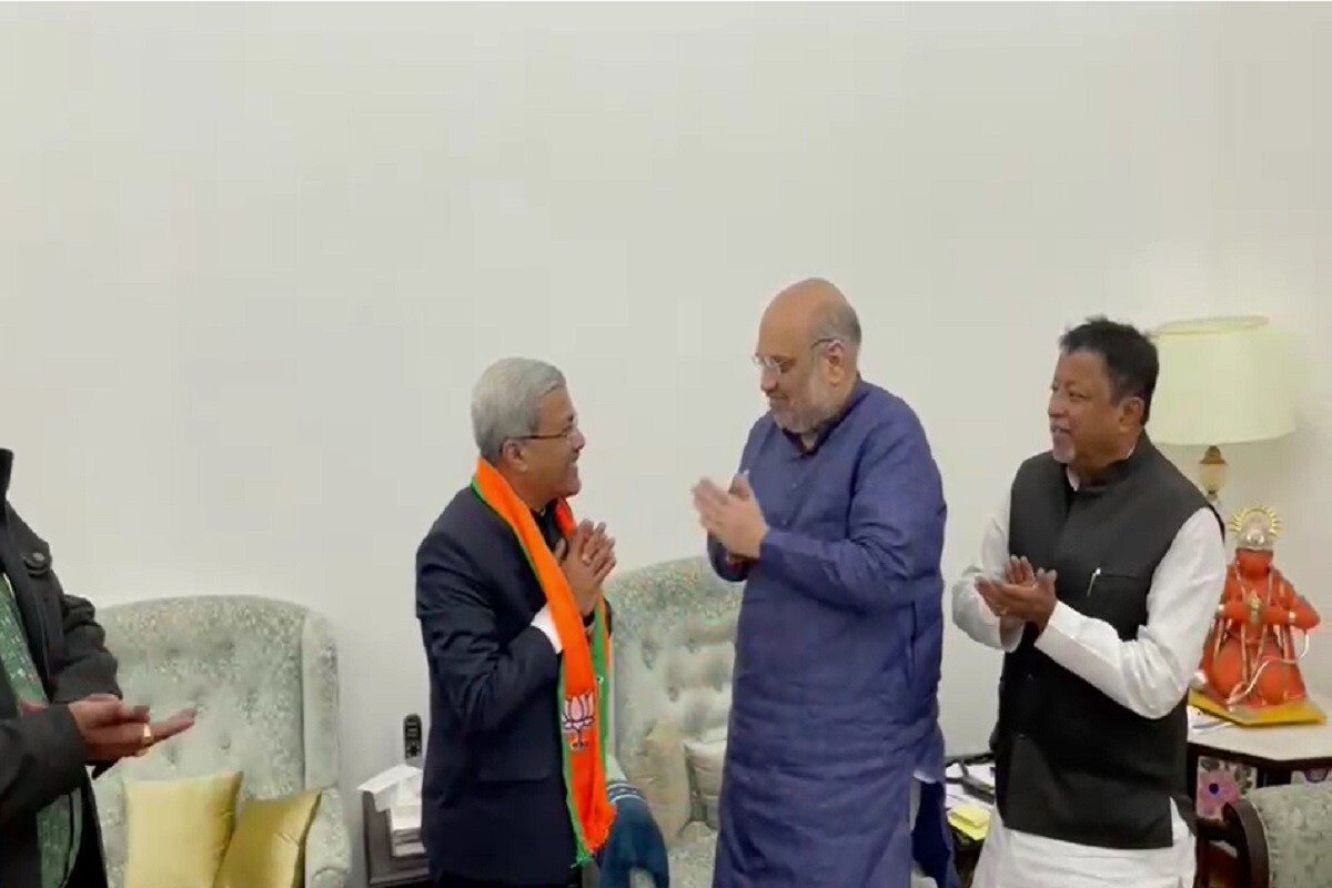 সূত্রের খবর, বাংলা দখলে মরিয়া অমিত শাহ নাকি রাজীব বৈশালীদের আজই বলেছেন, সূত্রের খবর, বাংলা দখলে মরিয়া অমিত শাহ নাকি রাজীব বৈশালীদের আজই বলেছেন,