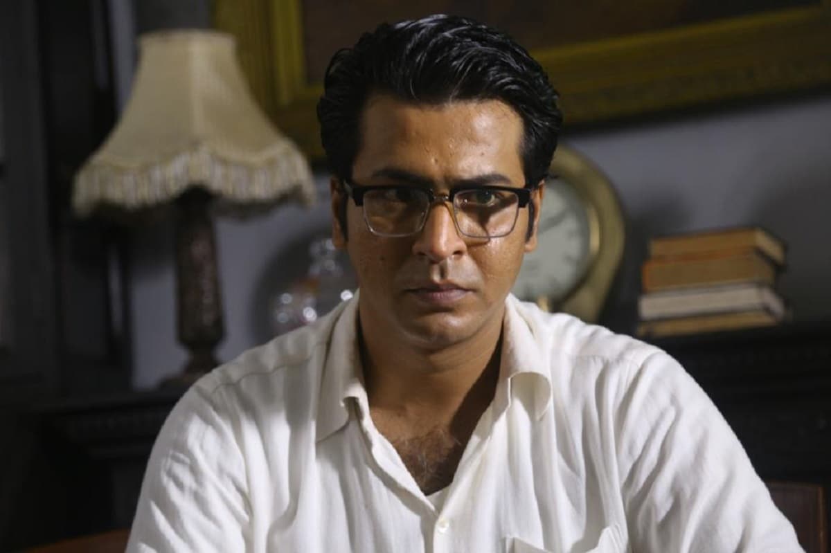 সিজন ৬ তৈরি হয়েছে 'মগ্ন মৈনাক' কাহিনি অবলম্বে। এই সিরিজটি পরিচালনা করেছেন সৌমিক হালদার। চিত্রনাট্য লিখেছেন সৌগত বসু। সিজন ৬ তৈরি হয়েছে 'মগ্ন মৈনাক' কাহিনি অবলম্বে। এই সিরিজটি পরিচালনা করেছেন সৌমিক হালদার। চিত্রনাট্য লিখেছেন সৌগত বসু।