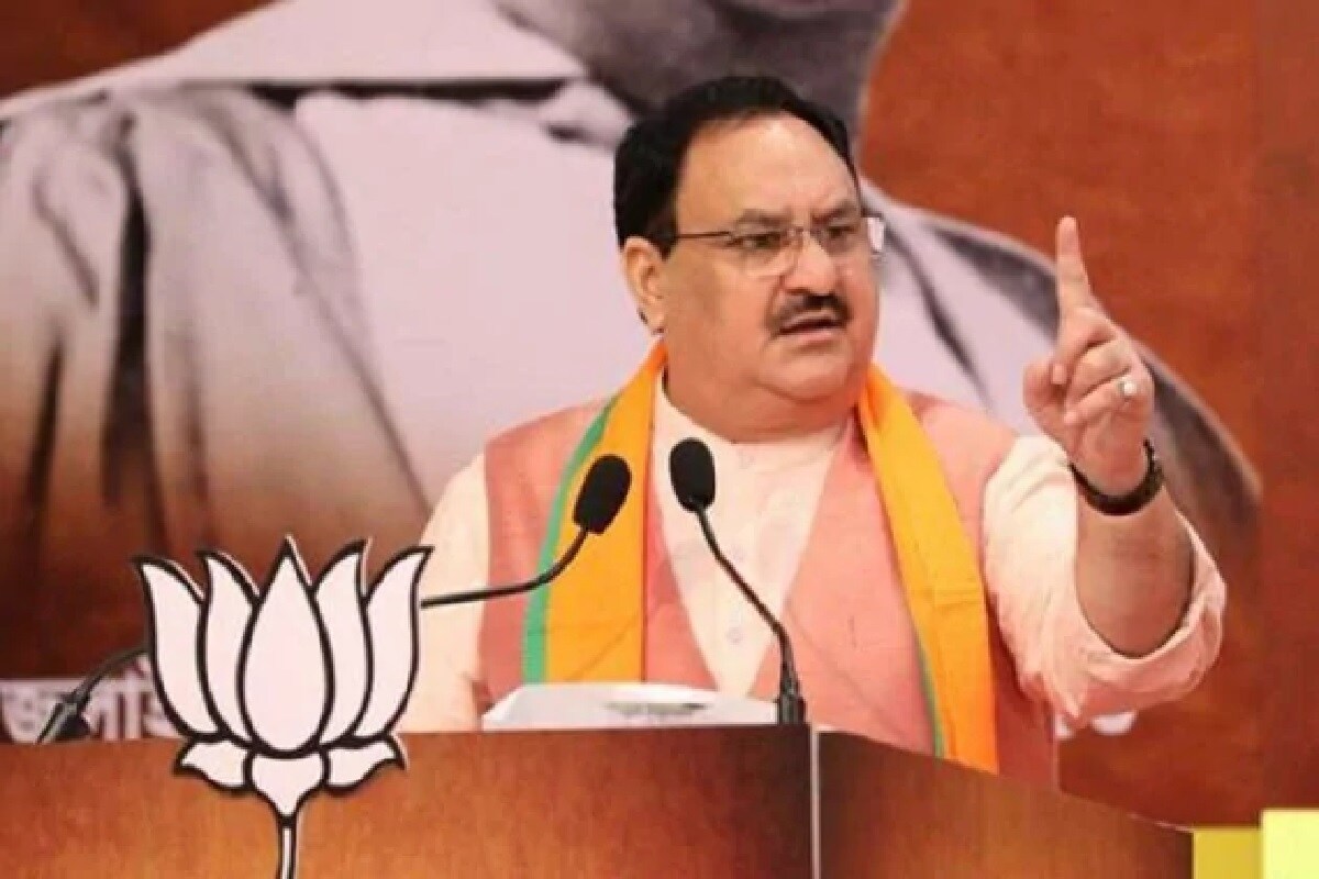কাকলি ঘোষ দস্তিদার বলেন, 'জাত, ধর্ম তুলে মানুষের বাড়িতে গিয়ে খাওয়ার নামে প্রচার করছে৷ জাত, পাত, ধর্মের ভিত্তিতে যার বাড়িতে গিয়ে বিজেপি নেতারা খাচ্ছেন, প্রকারন্তরে সেই মানুষটিকেই অপমান করছেন তাঁরা৷ ' কাকলি ঘোষ দস্তিদার বলেন, 'জাত, ধর্ম তুলে মানুষের বাড়িতে গিয়ে খাওয়ার নামে প্রচার করছে৷ জাত, পাত, ধর্মের ভিত্তিতে যার বাড়িতে গিয়ে বিজেপি নেতারা খাচ্ছেন, প্রকারন্তরে সেই মানুষটিকেই অপমান করছেন তাঁরা৷ '