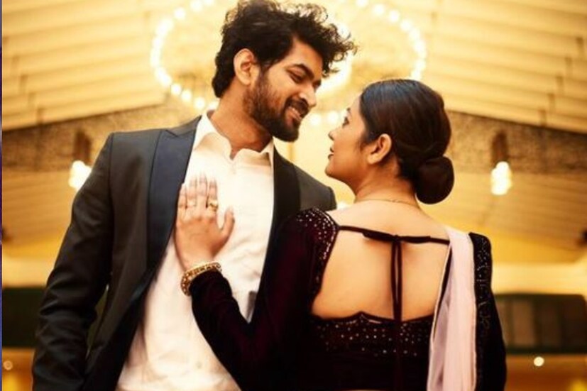 আইনি বিয়েতে পরিবার ছাড়াও ছিলেন কয়েকজন ঘনিষ্ঠ বন্ধুবান্ধব। প্রসঙ্গত সম্প্রতি আয়ুষী তেন্ডুলরের সঙ্গে একটি ছবির কাজ শেষ করে ফেলেছেন অভিনেতা ওম সাহানি। অন্যদিকে মিমি টেলিভিশনের বেশ পরিচিত মুখ। ধারাবাহিক 'গোপাল ভাঁড়', 'জয়ী', 'ভূতু' সহ একাধিক দেখা গিয়েছে মিমি দত্তকে। 