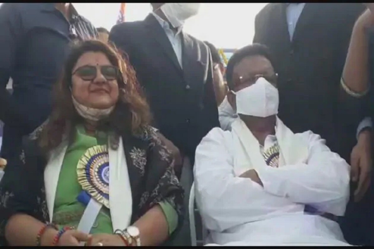 সুজাতা বলেন, সুজাতা বলেন,