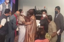 'ও যেন লড়াই করে যেতে পারে', বললেন মমতার অবদানে আপ্লুত সৌমিত্র-জায়া 'ও যেন লড়াই করে যেতে পারে', বললেন মমতার অবদানে আপ্লুত সৌমিত্র-জায়া