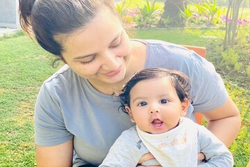 জন্মের পর প্রথম হলিডে আউটিং, খুশিতে ডগমগ ছোট্ট ইউভান, নাতি-ঠাম্মার কেমিস্ট্রি মুহূর্তে ভাইরাল...