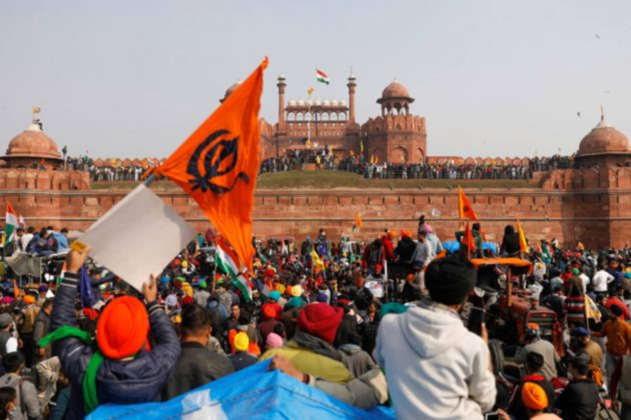 লালকেল্লা কাণ্ড! অভিনেতা দীপ সিধু-সহ কৃষক নেতাদের বিরুদ্ধে লুকআউট নোটিশ জারি দিল্লি পুলিশের