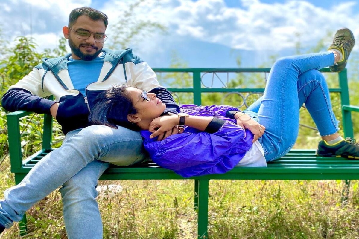 *আইবুড়োভাত পর্ব চলছে। ২ ফেব্রুয়ারি সাত পাকে বাঁধা পড়বেন সঙ্গীতশিল্পী ইমন চক্রবর্তী এবং মিউজিক কম্পোজার, সুরকার নীলাঞ্জন ঘোষ। ছবি: ইনস্টাগ্রাম। *আইবুড়োভাত পর্ব চলছে। ২ ফেব্রুয়ারি সাত পাকে বাঁধা পড়বেন সঙ্গীতশিল্পী ইমন চক্রবর্তী এবং মিউজিক কম্পোজার, সুরকার নীলাঞ্জন ঘোষ। ছবি: ইনস্টাগ্রাম।