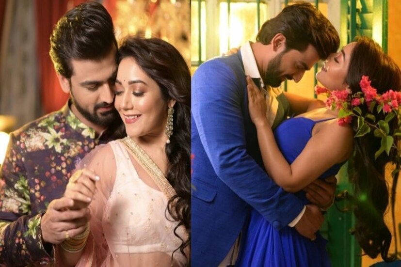 *১৪ ফেব্রুয়ারি, ভ‍্যালেন্টাইনস ডে তেই রেজিস্ট্রি বিয়ে সেরে ফেলতে চলেছেন টলিউডের জনপ্রিয় জুটি প্রমিতা চক্রবর্তী এবং রুদ্রজিৎ মুখোপাধ্যায়। এরপর ২০২২-এ সামাজিকভাবে সাত পাকে বাঁধা পড়বেন রিল লাইফের রাঘব আর পারুল। ছবি: ইনস্টাগ্রাম ।