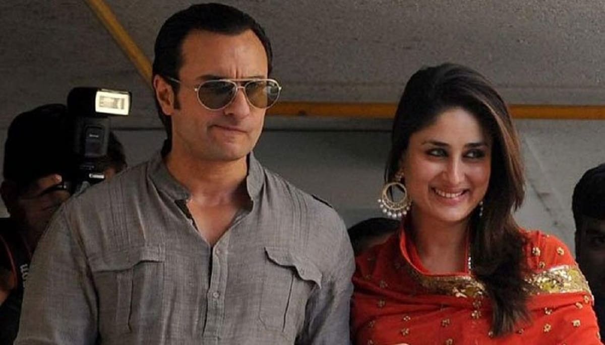 সকলেই ভেবেছিল এ বিয়েও বেশি দিন টিকবে না ! কিন্তু সে আশায় জল ঢেলেছেন সইফিনা। প্রথম সন্তান তৈমুরের পর দ্বিতীয় সন্তানের মা হবেন করিনা কাপুর খান। তাঁদের ভালোবাসার কথা কার না জানা ! কিন্তু জানেন কি এই সম্পর্ক টিকে যাওয়ার পিঁছনে বড় অবদান রয়েছে রানি মুখোপাধ্যায়ের। photo source collected সকলেই ভেবেছিল এ বিয়েও বেশি দিন টিকবে না ! কিন্তু সে আশায় জল ঢেলেছেন সইফিনা। প্রথম সন্তান তৈমুরের পর দ্বিতীয় সন্তানের মা হবেন করিনা কাপুর খান। তাঁদের ভালোবাসার কথা কার না জানা ! কিন্তু জানেন কি এই সম্পর্ক টিকে যাওয়ার পিঁছনে বড় অবদান রয়েছে রানি মুখোপাধ্যায়ের। photo source collected