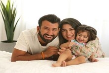 শরীরে সব ব্যাথা ‘চুমু’তেই সারবে, সিক্রেট শেয়ার করলেন চেতেশ্বর পূজারা