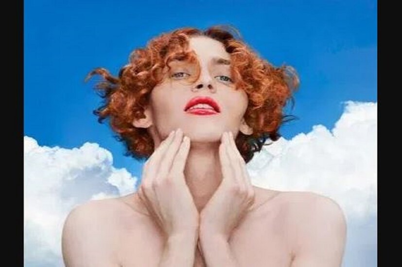 •সঙ্গীত জগতের পাশাপাশি তিনি তৃতীয় লিঙ্গের অধিকার রক্ষার্থে অন্দোলন চালিয়ে গিয়েছেন।